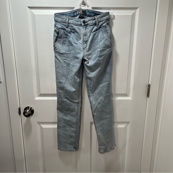 RARE Kut from the Kloth Rachel Mom Jean Pleated Front Light Wash Blue Denim - Picture 4 of 11